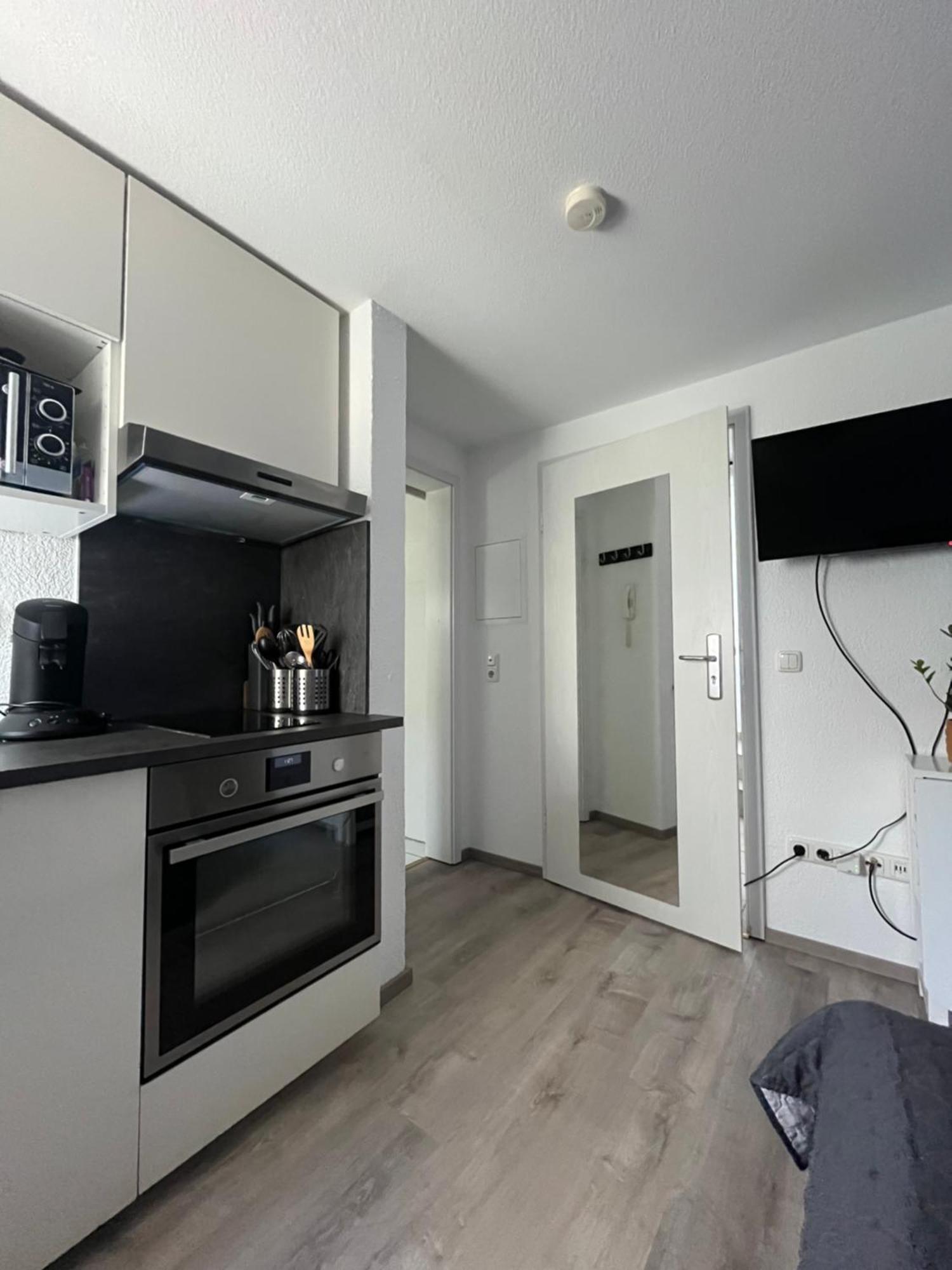 Apartamento Ruhige Sout. Whg. Feldrandnaehe Seligenstadt Exterior foto
